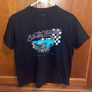 Brandy Melville short sleeve tee